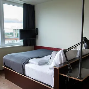 Aparthotel Base, Hamburg-Harburg